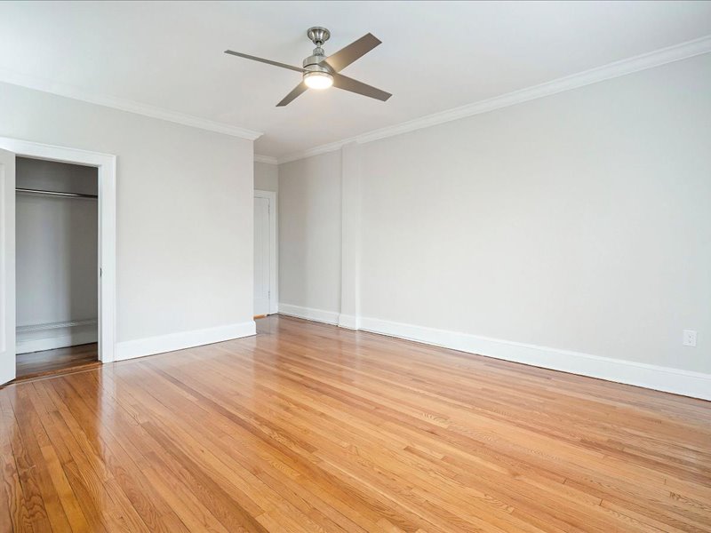 Worthington House Apartments Image 40