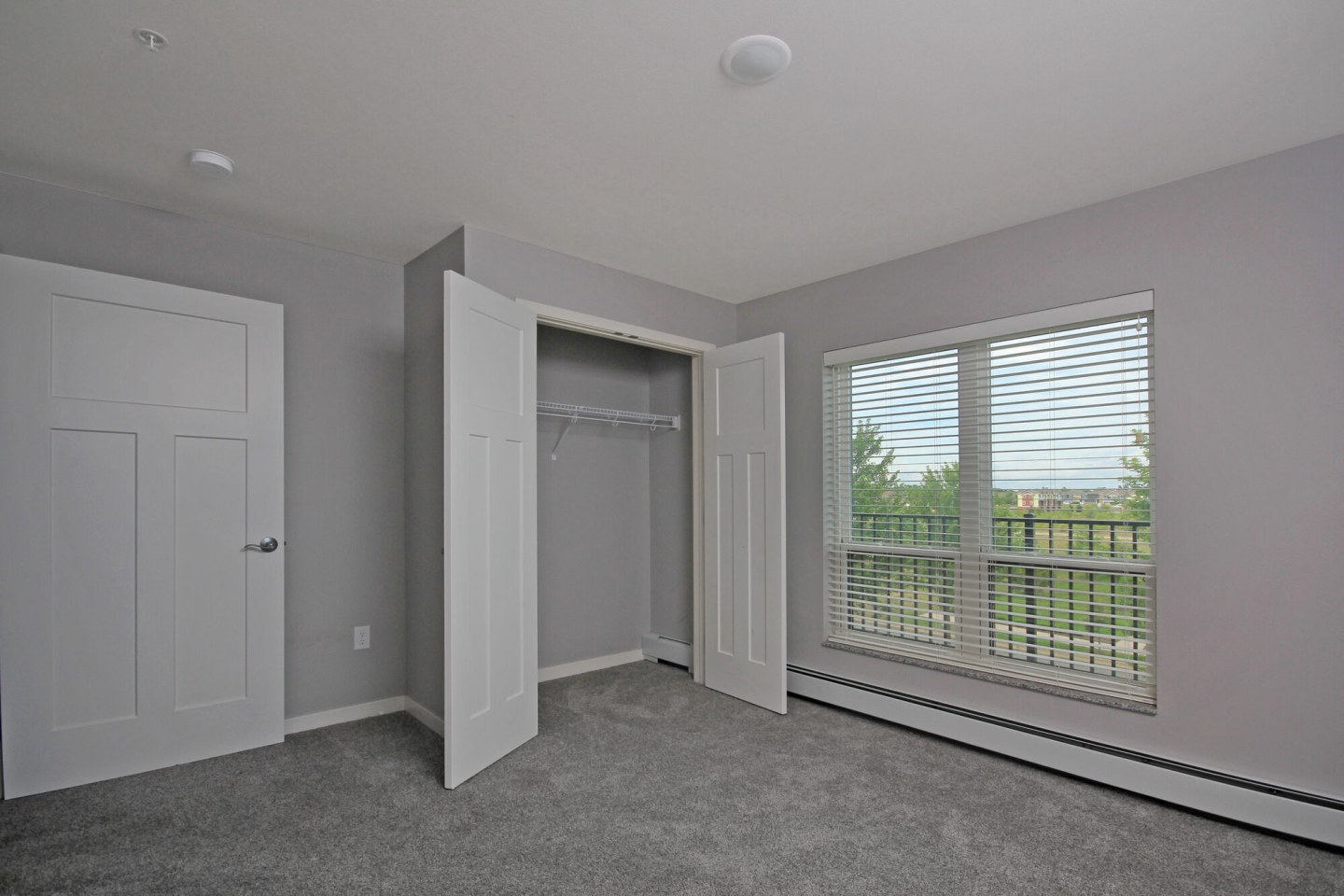 Sapphire Apartments Image 13