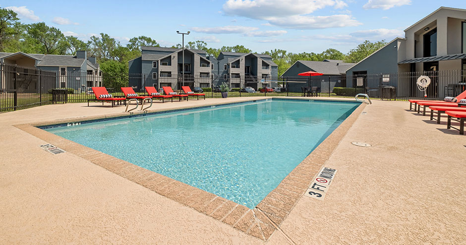 Hollytree Apartments Image 39