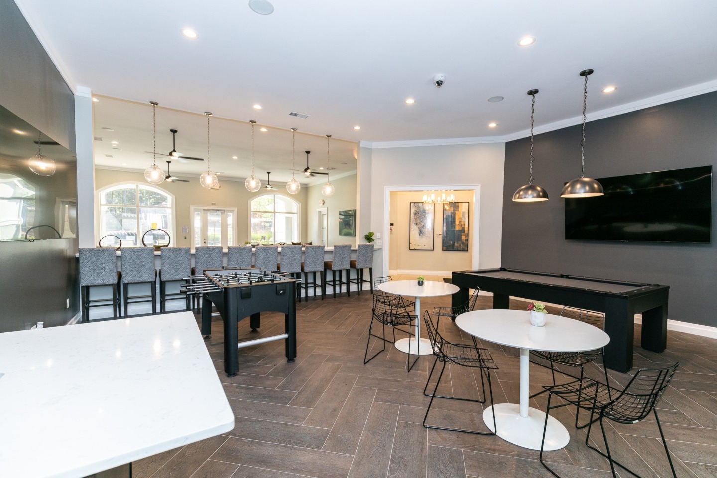 Deerfield Village Apartments Image 1