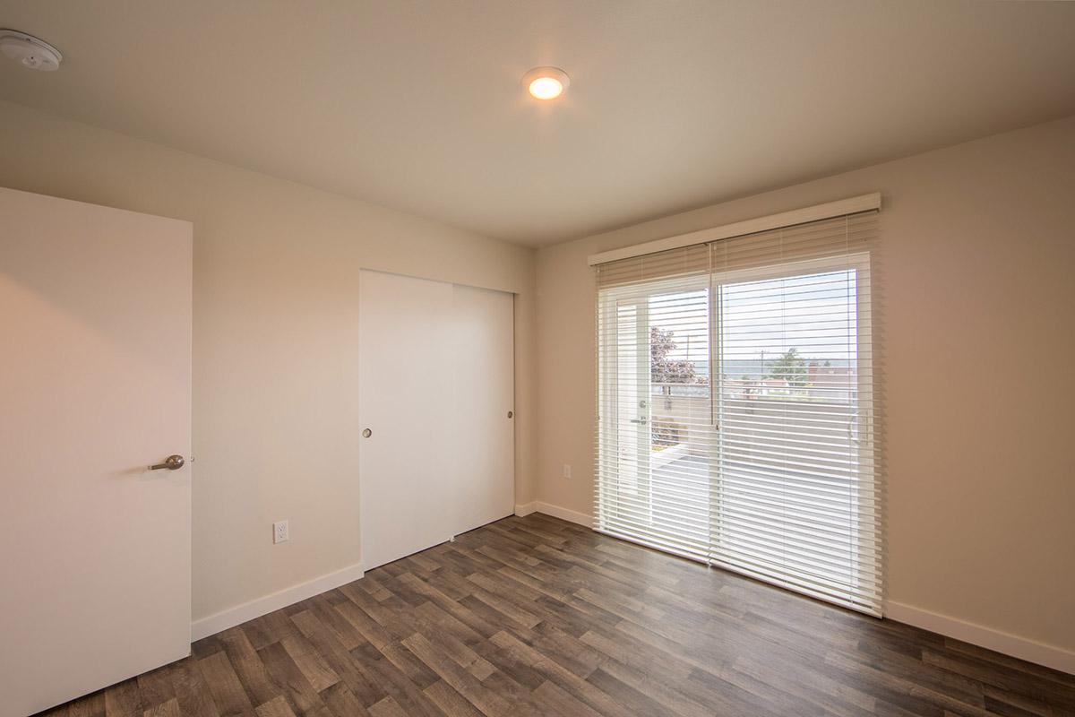 Harlow Heights Image 52