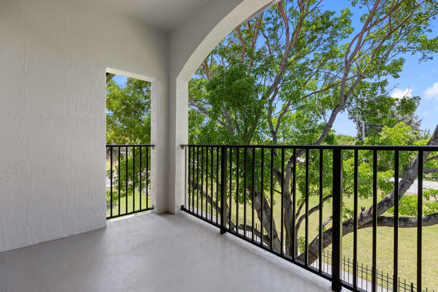 Sunset Gardens Apartments Image 70