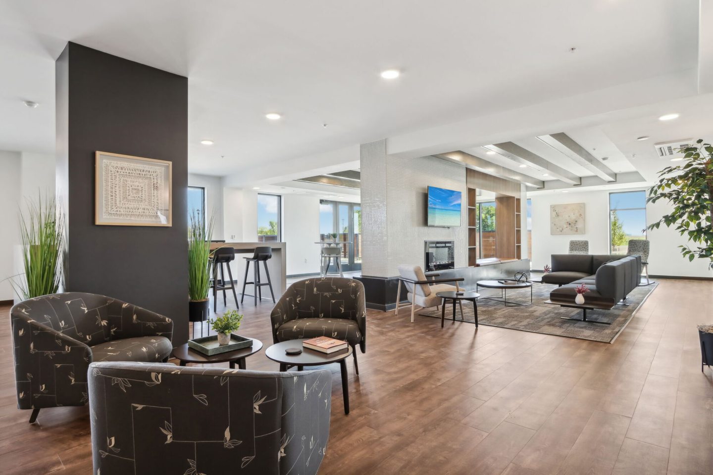 McCord Square Apartments and Retail Image 19