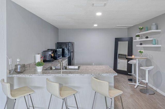 Puritan Place Apartment Homes Image 8