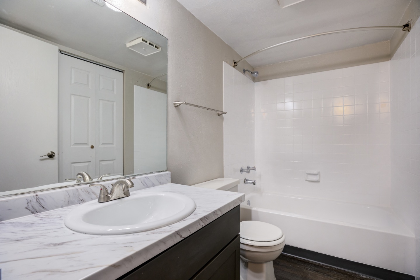 Avens Point Apartments Image 13