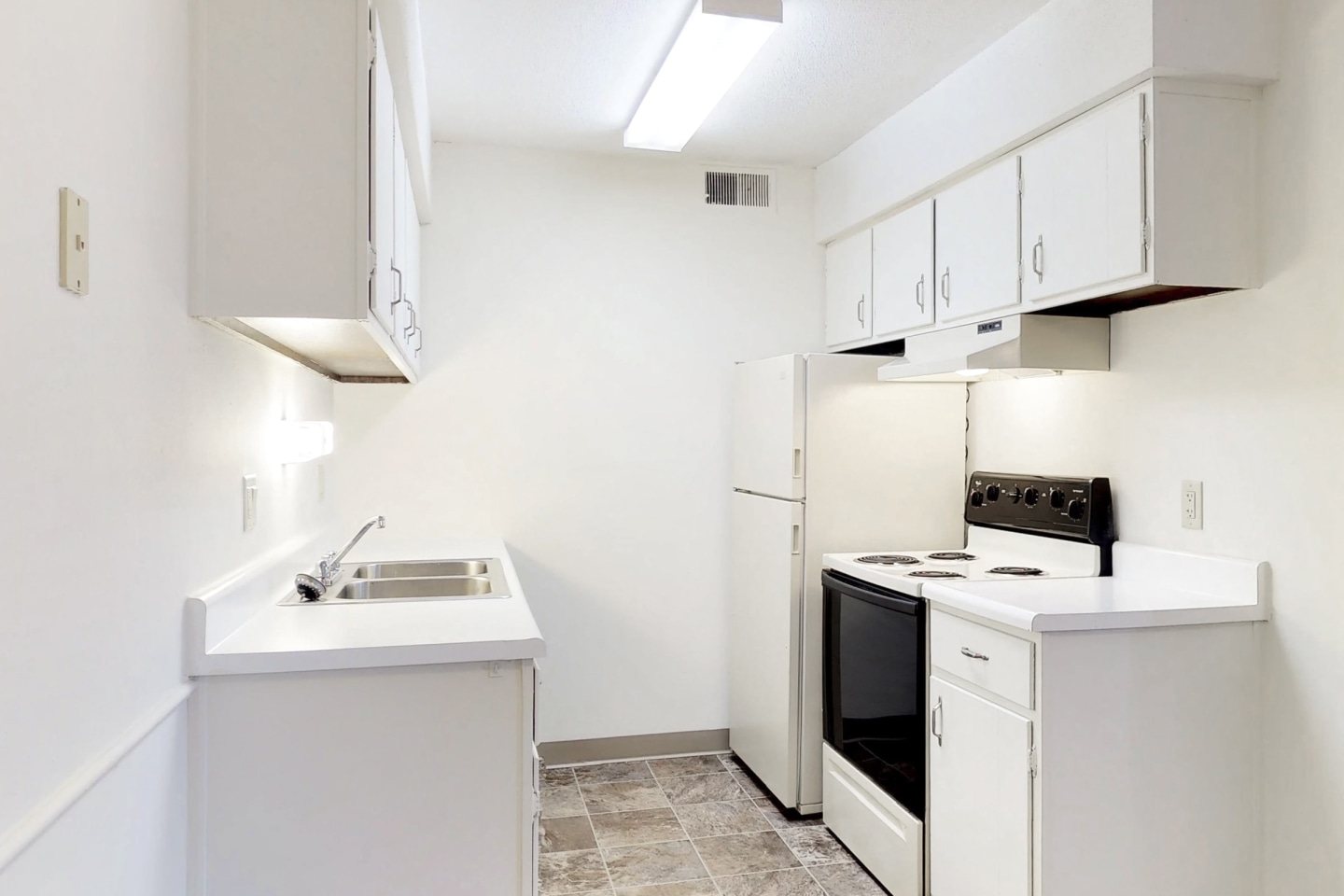 Sherwood Glen Image 22
