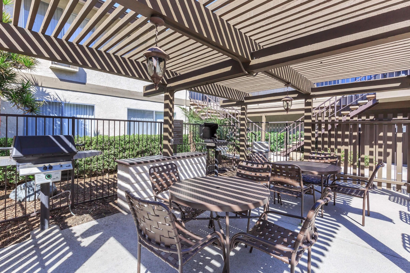 Singing Tree Apartment Homes Image 4