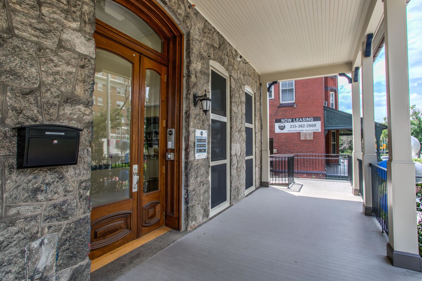 4104 Walnut Street Image 4