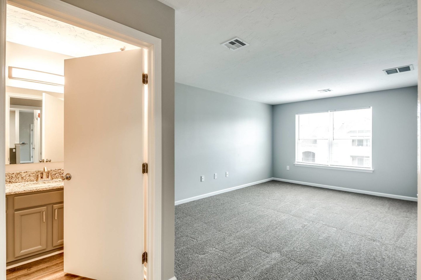 The Villas of Castleton Apartments Image 18