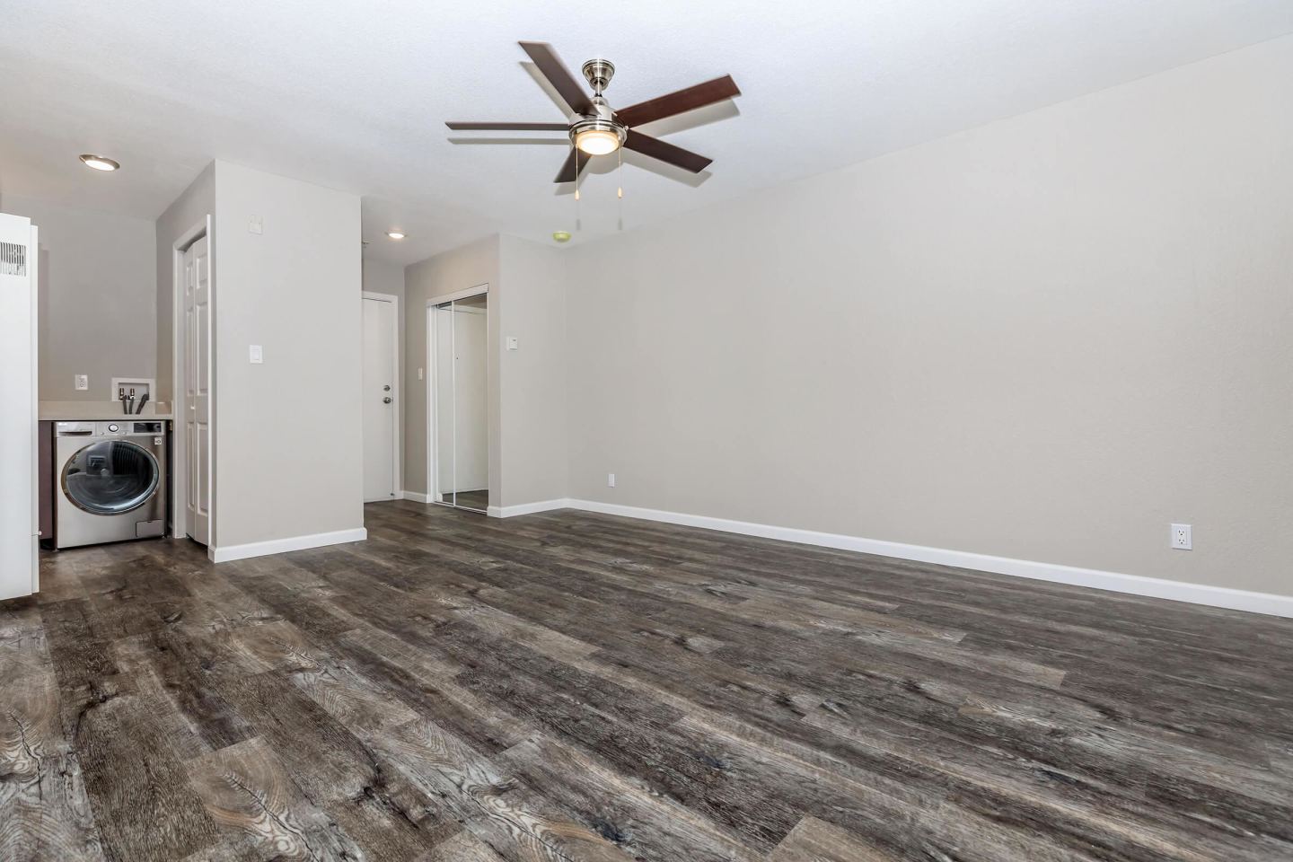 Ladera Woods Image 22
