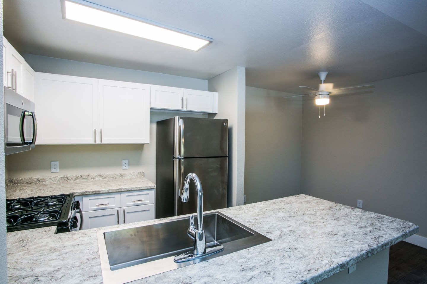 The Lido Apartments - Senior Living Image 12