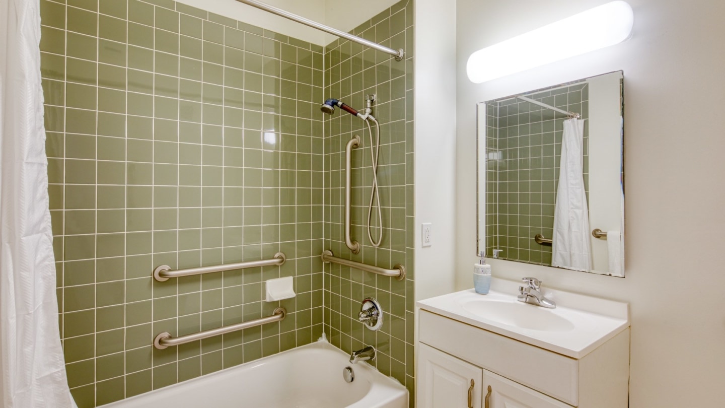 North Market/South Carroll Apartments Image 33