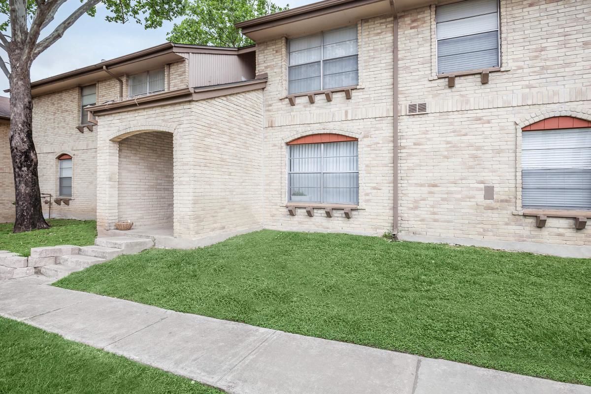 Forest Oaks Image 14
