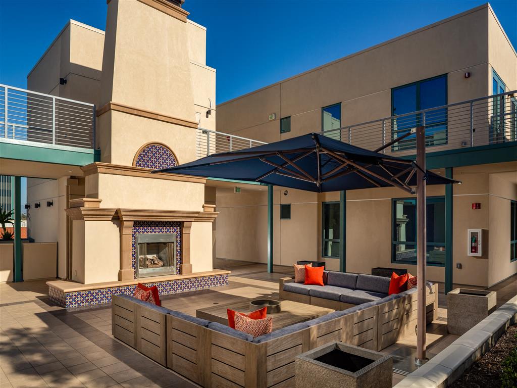 2300 Wilshire Image 39