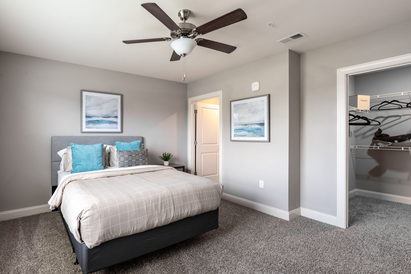 Cocoa Grand Apartments Image 27