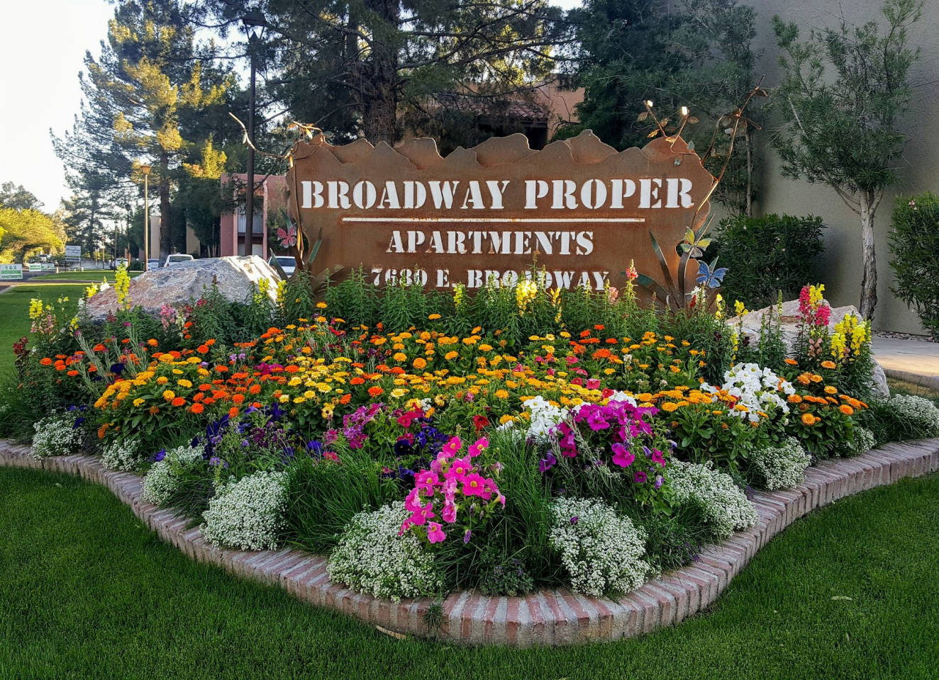 Broadway Proper Apartment Image 1