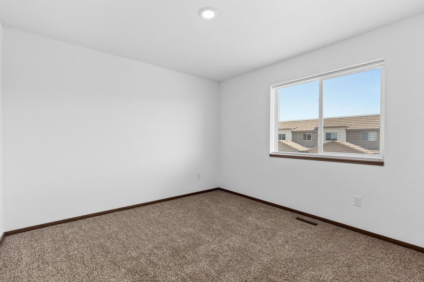 Shepherd Hills Commons Image 14