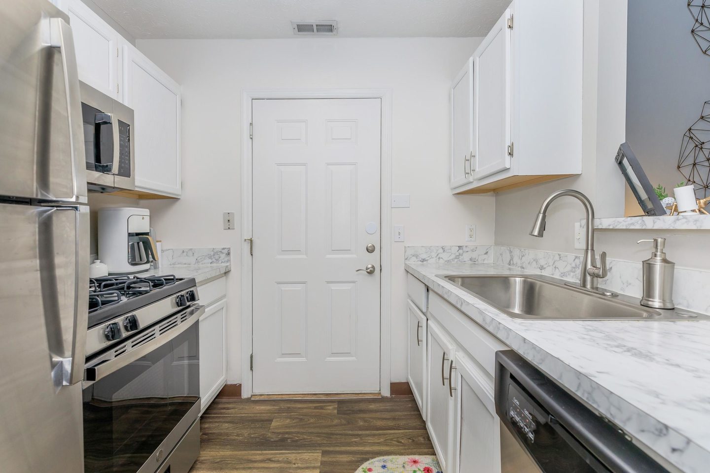 The Village of Western Reserve Apartments Image 15