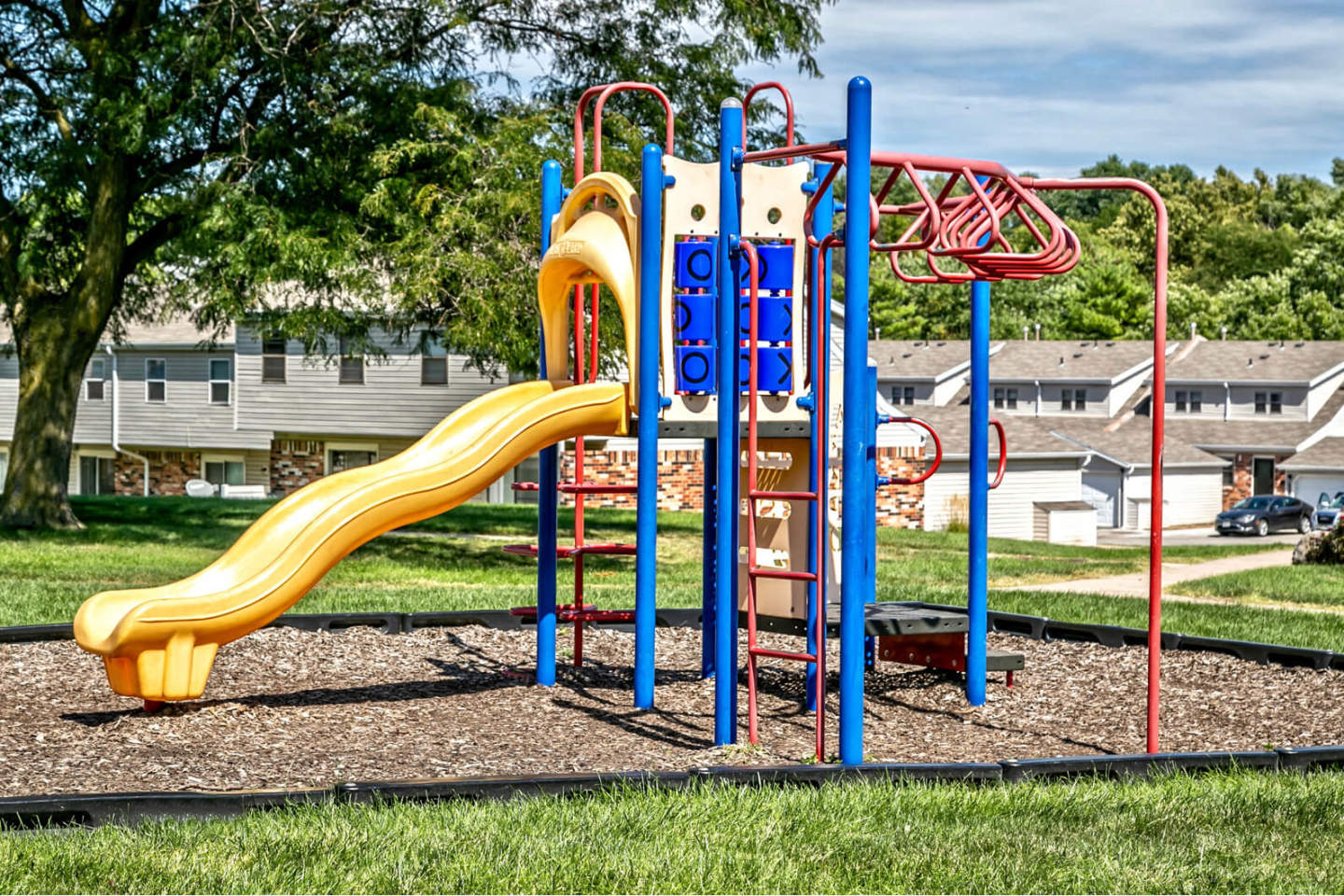 Terrace Garden Townhomes Image 33