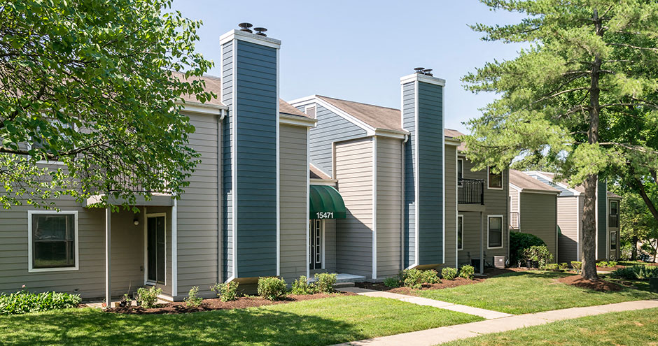 Schoettler Village Apartments Image 39
