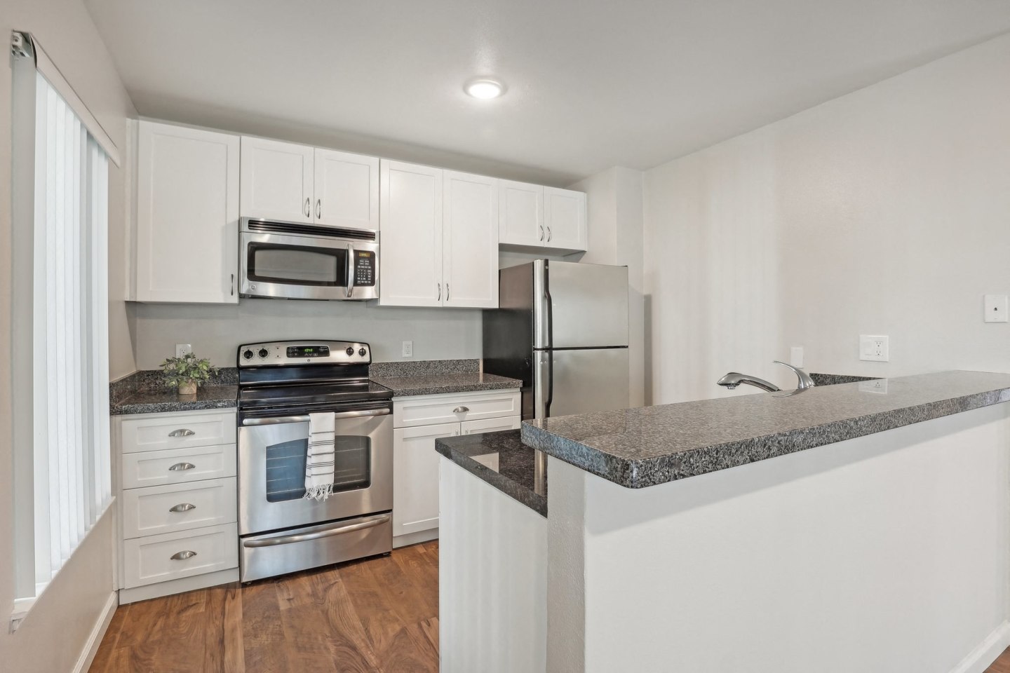 The Boulders Apartments Image 17