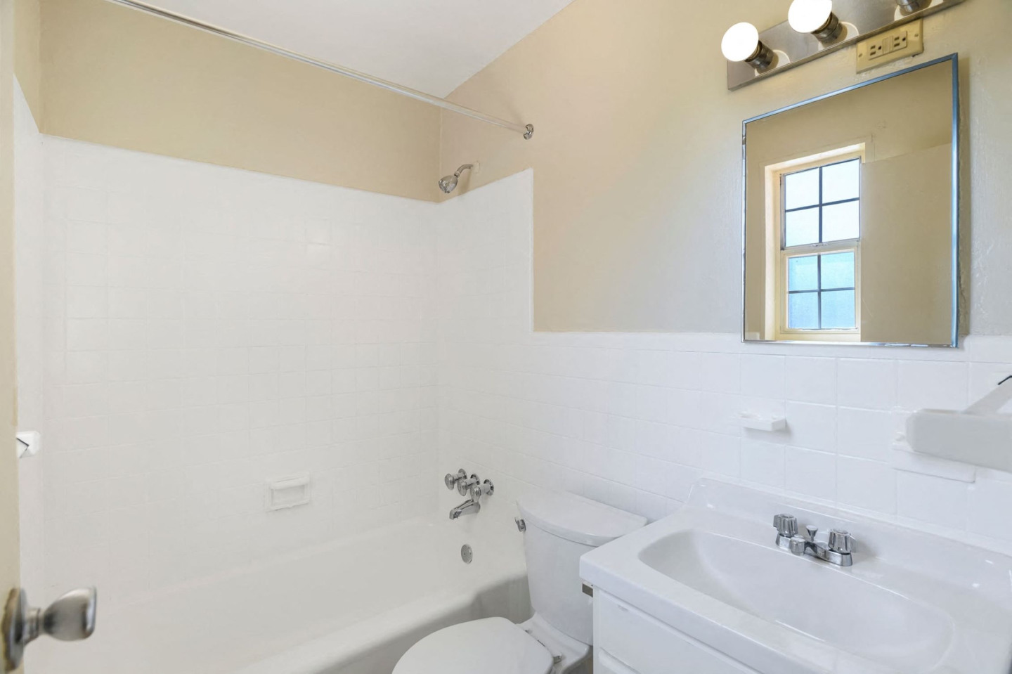 North Pointe Apartment Homes Image 7