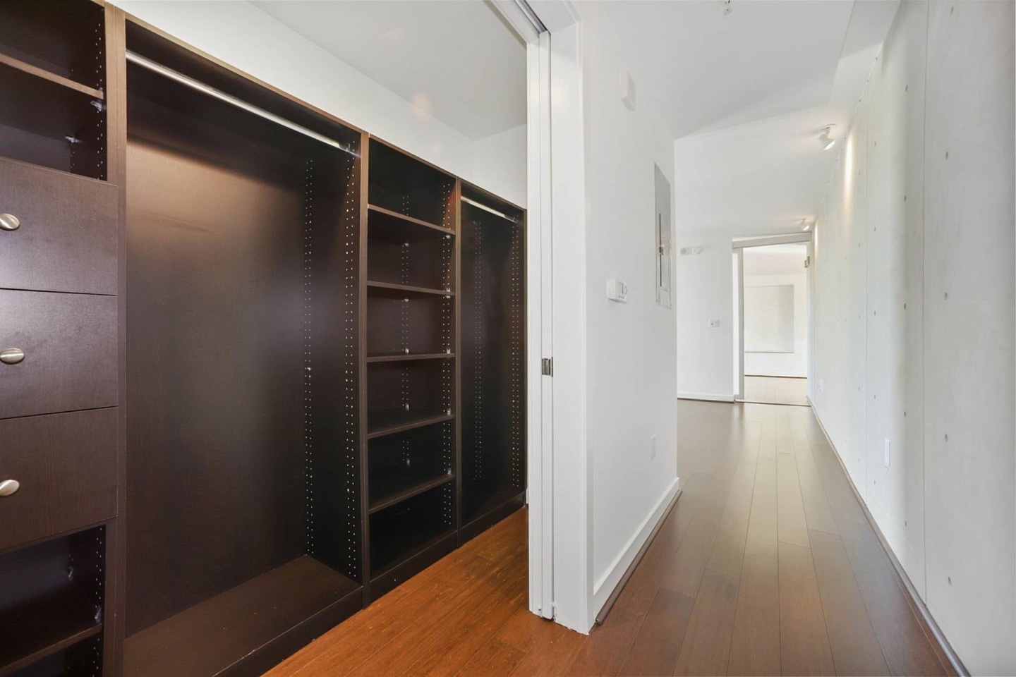 The Apartments at CityCenter Image 17