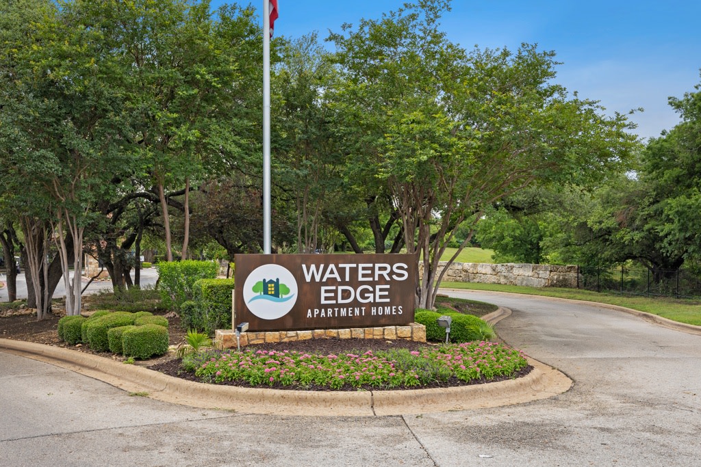 Waters Edge Apartment Homes Image 56