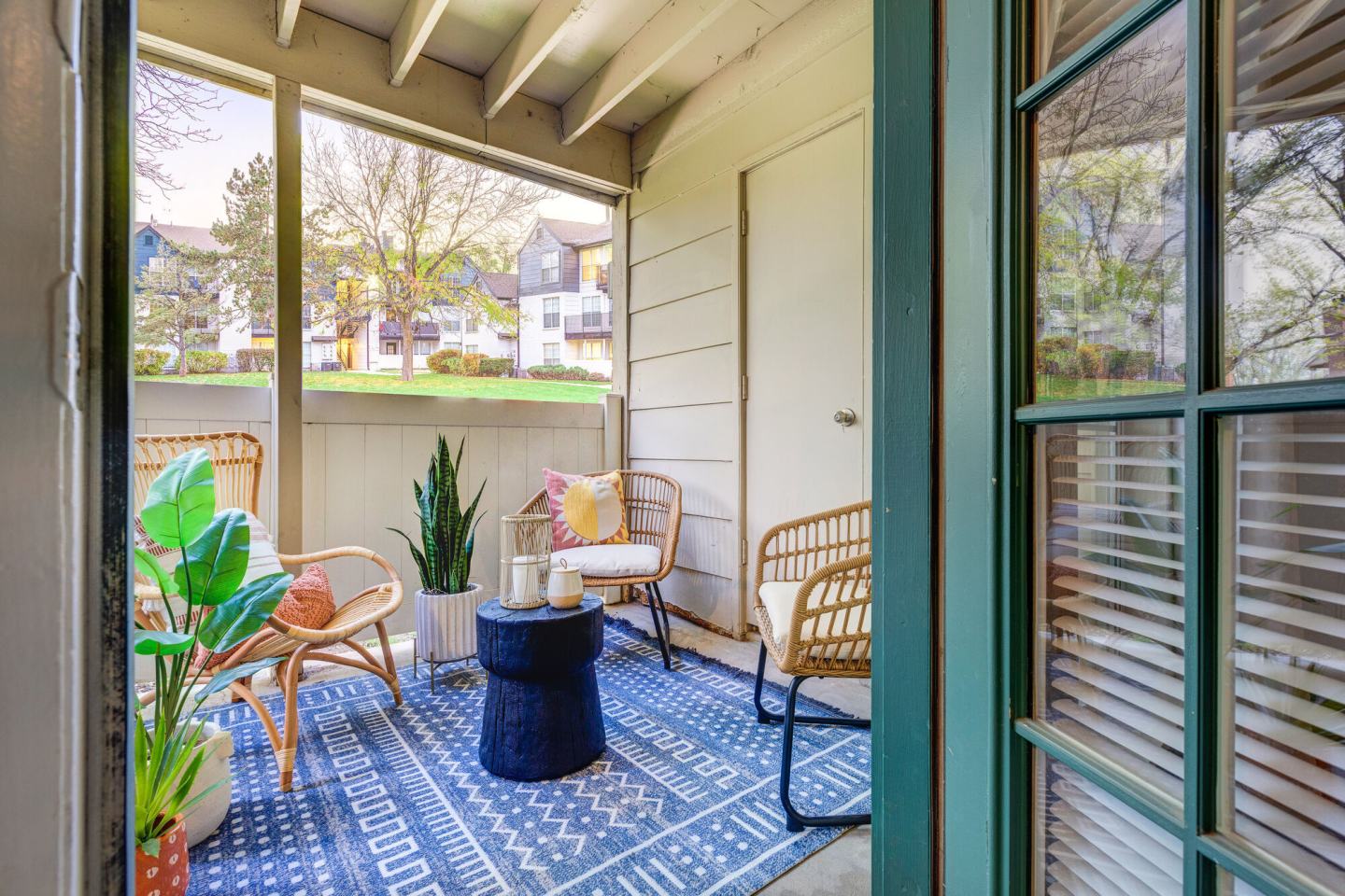 Riverbend Apartments Image 5