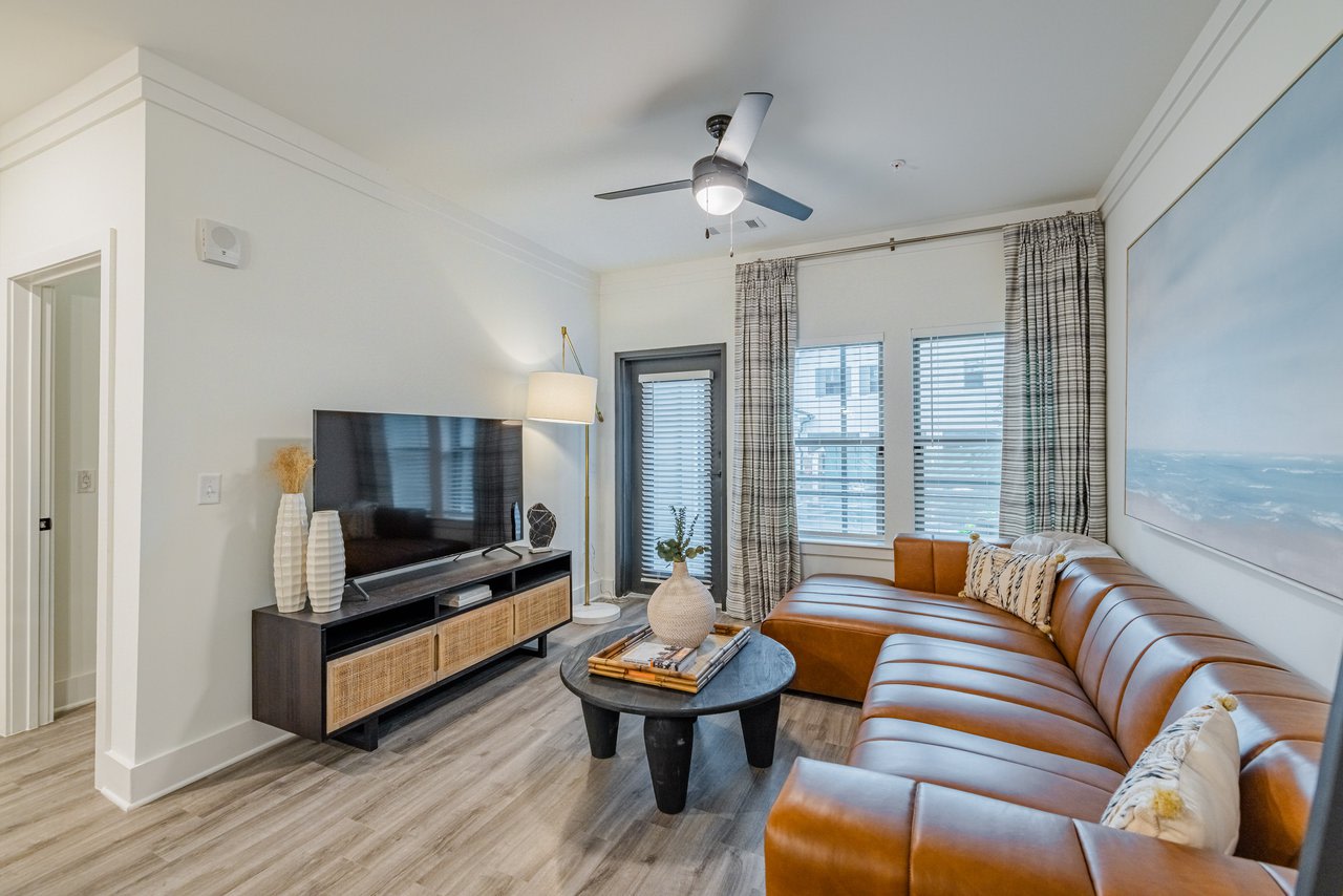 Botanic Luxury Apartments Image 12