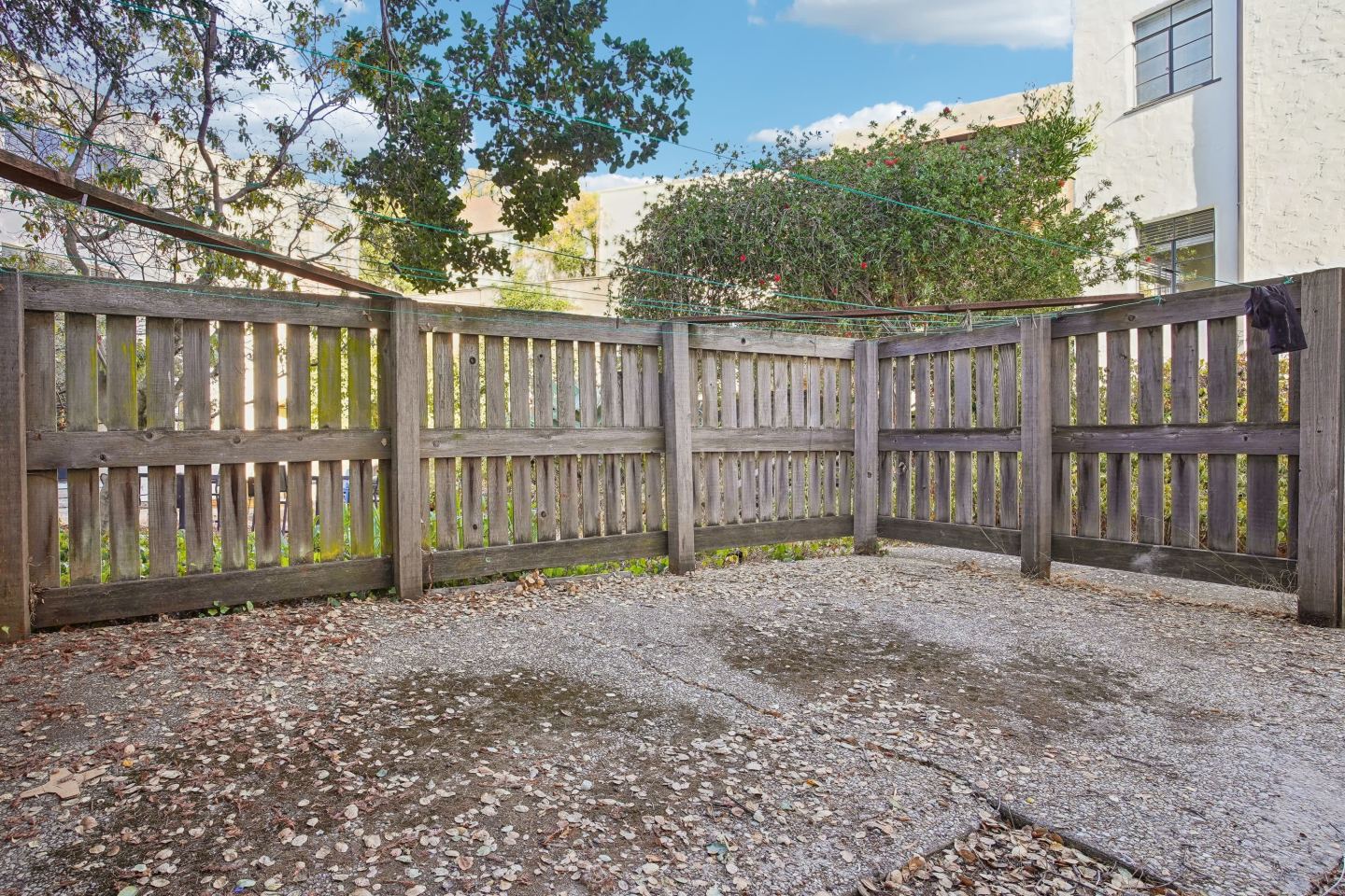2363 Le Conte Avenue Image 11