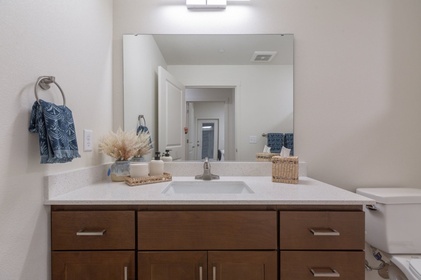Anderson Court Image 11