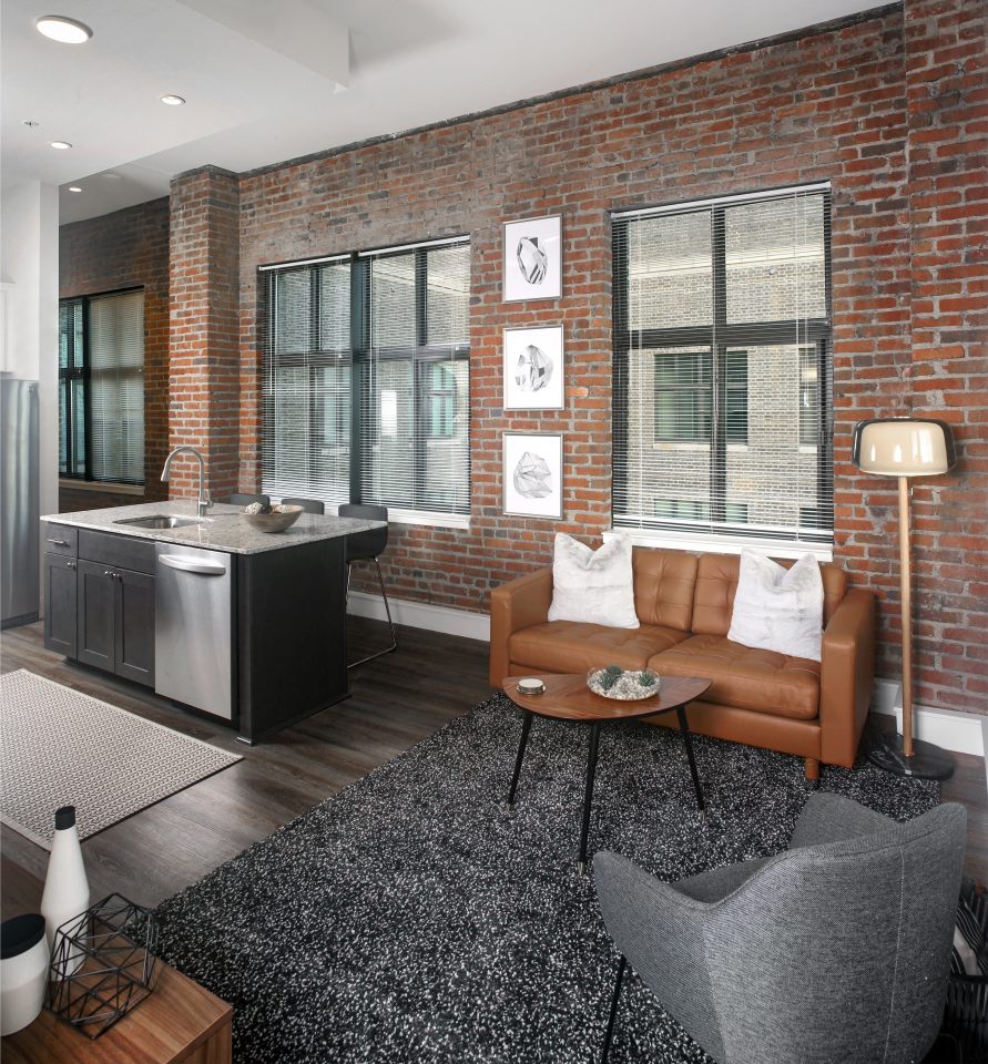 The Residences at Barnett Image 17