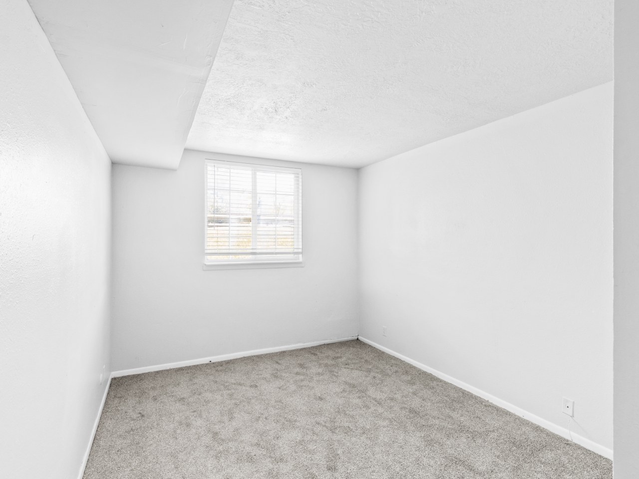 Proximity Apartment Homes Image 14