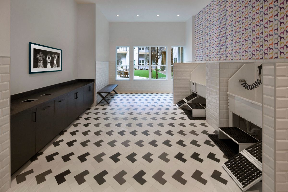 BRYKS Upper Westside Image 25