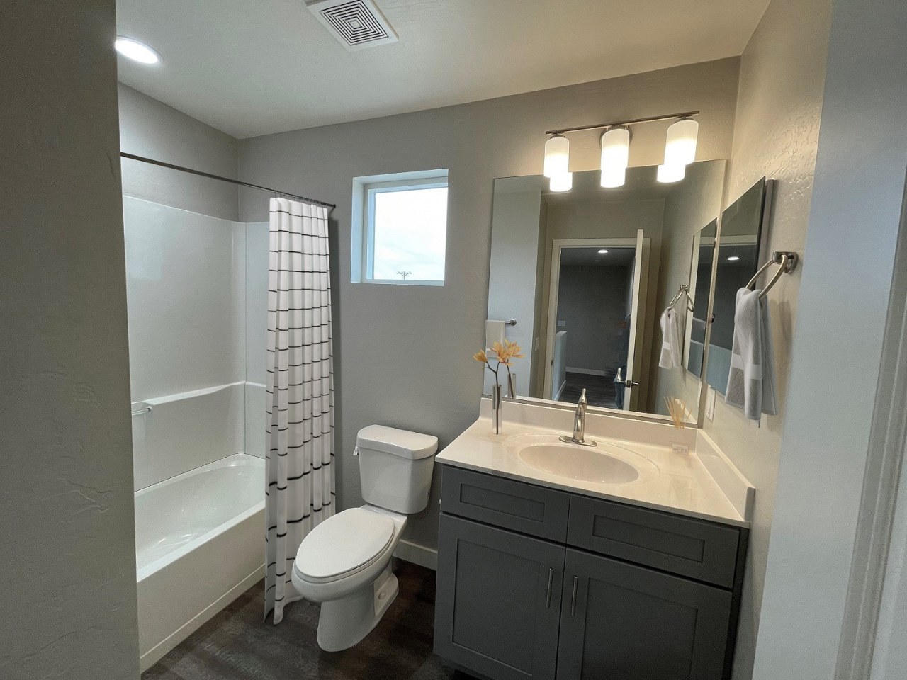 Stone View on Central Townhomes Image 7