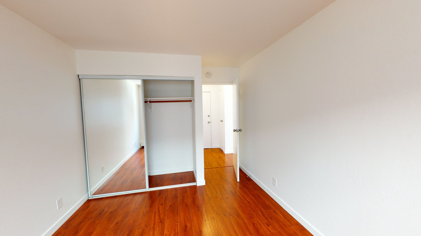755 Green Street Image 8