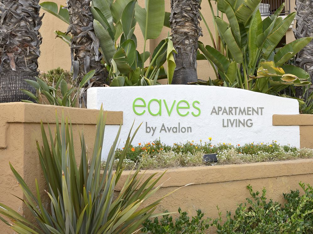 eaves La Mesa Image 24