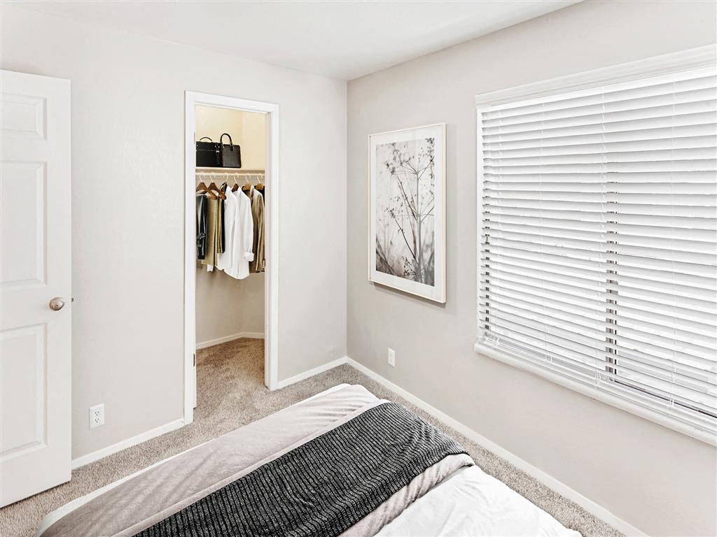 James Pointe Apartments Image 39