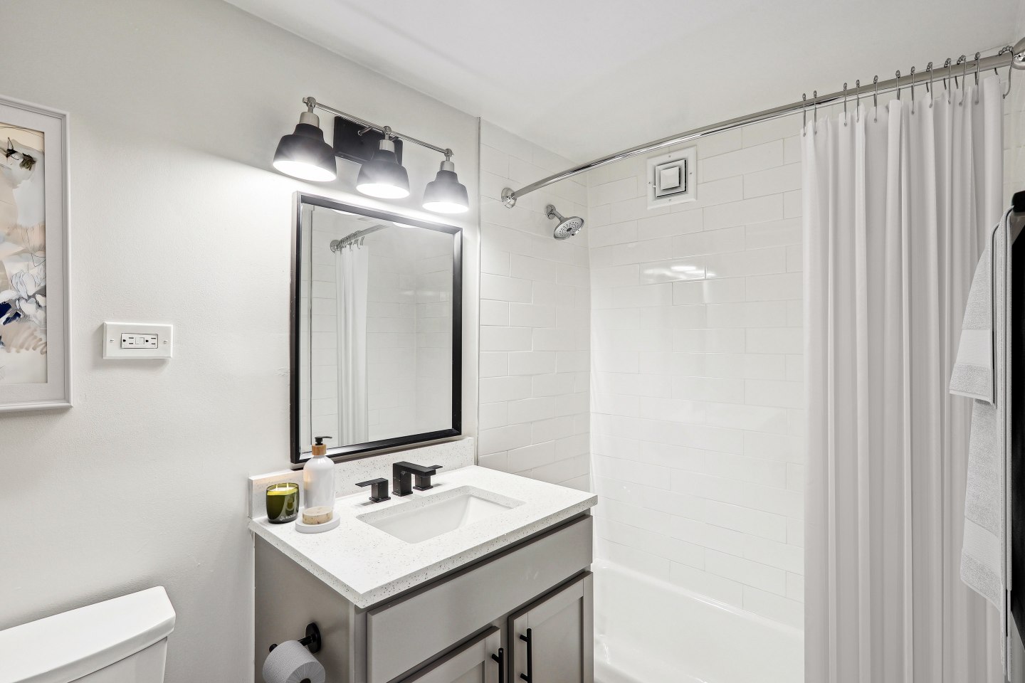 RiverHouse Image 17