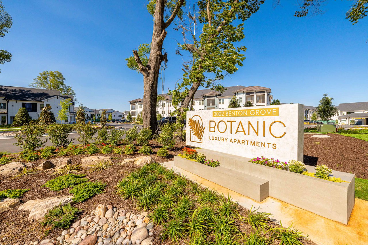 Botanic Luxury Apartments Image 67