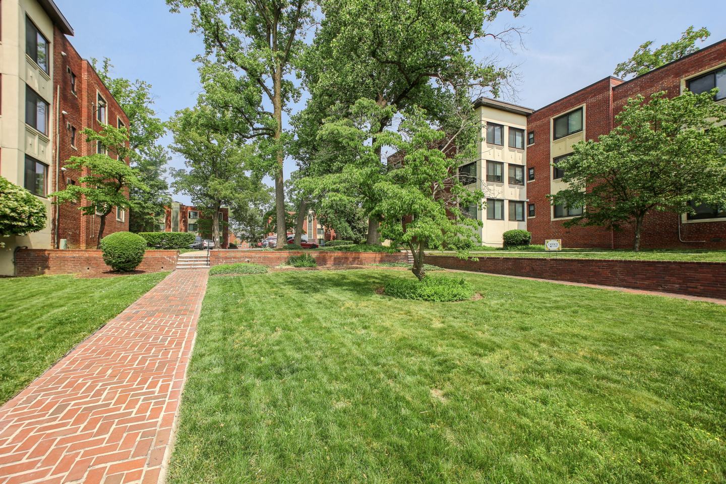 Prince George Apartments Image 1