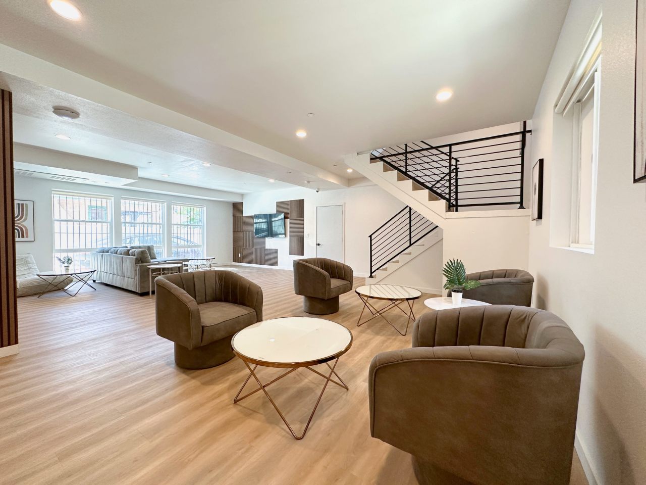 1654 W 35th Street - Co-Living Housing Image 38