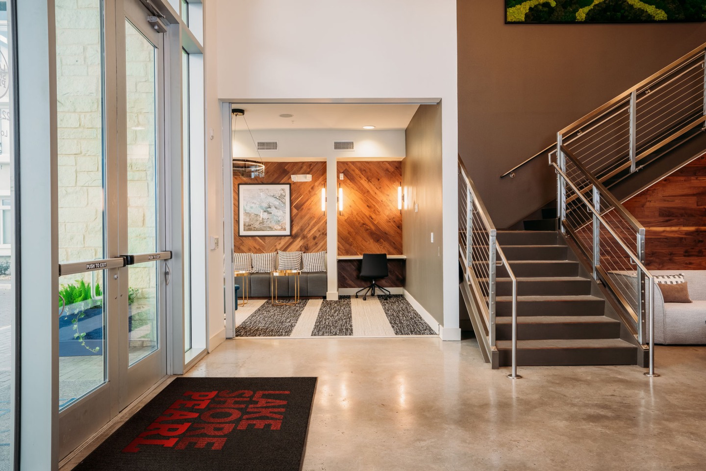 Lakeshore Pearl Image 21
