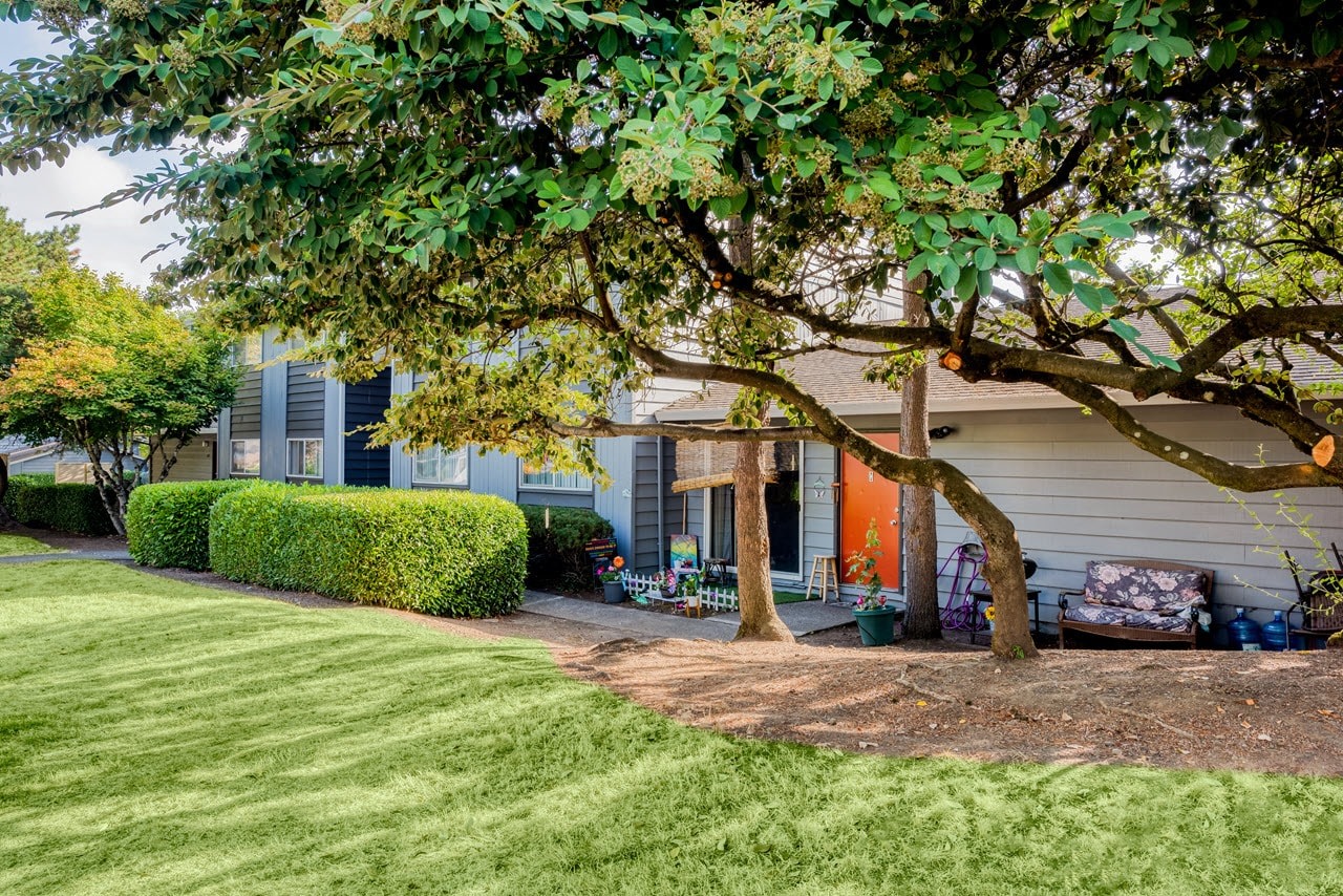 Michael Manor Apartments Image 19