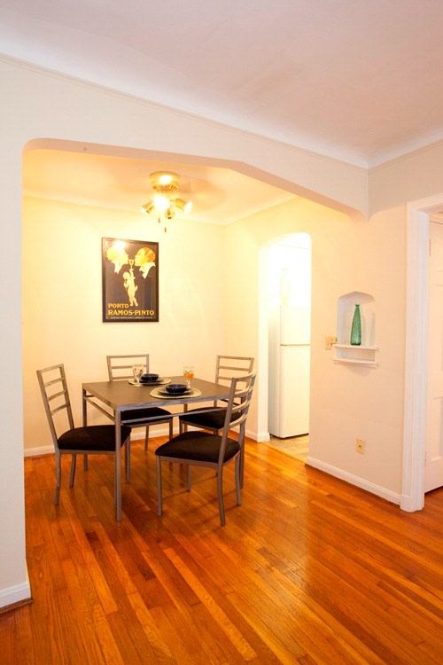 Parkway Manor  Image 12