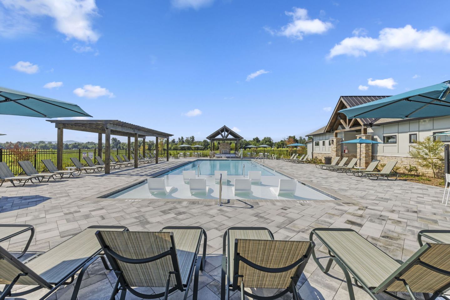 Artisan Living Mills River Image 10