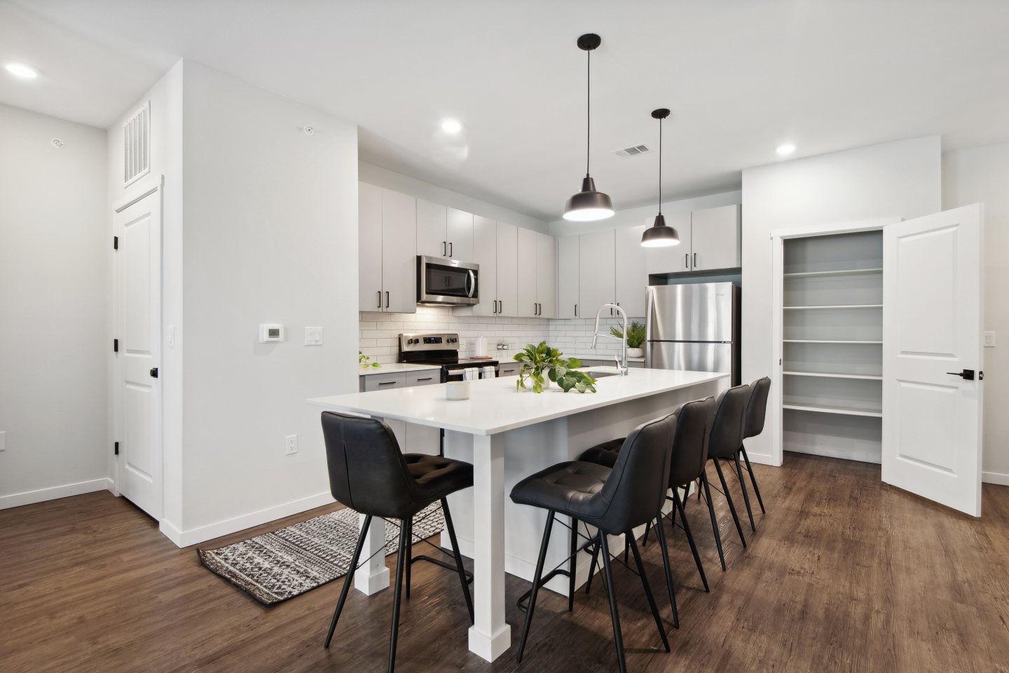 Grant Row Lofts Image 1