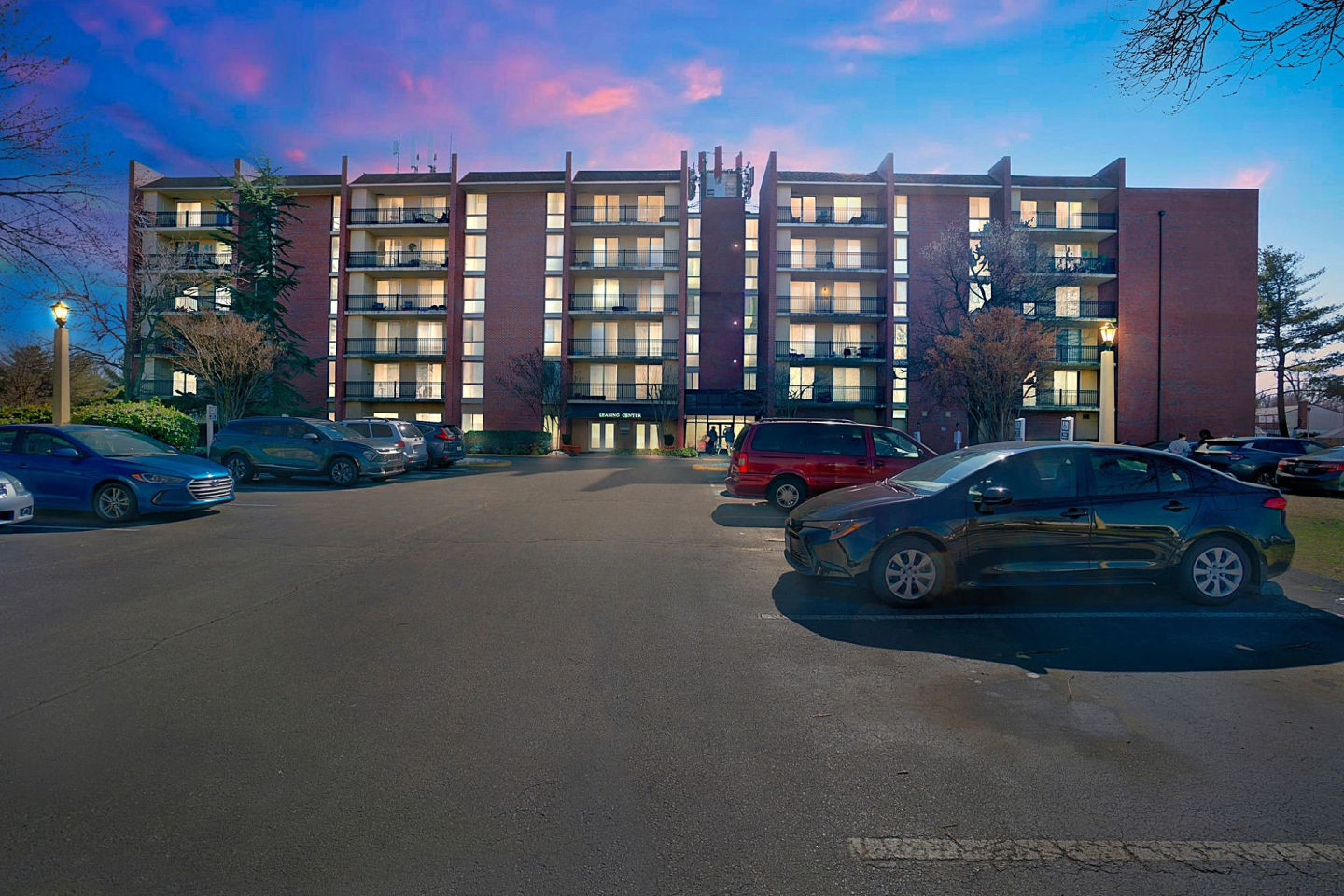 The Elms at Laurel Park Image 9