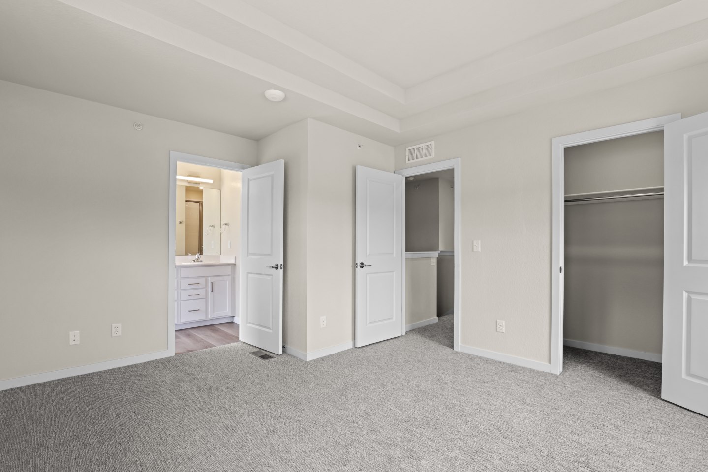 Pine Drive Townhomes Image 54